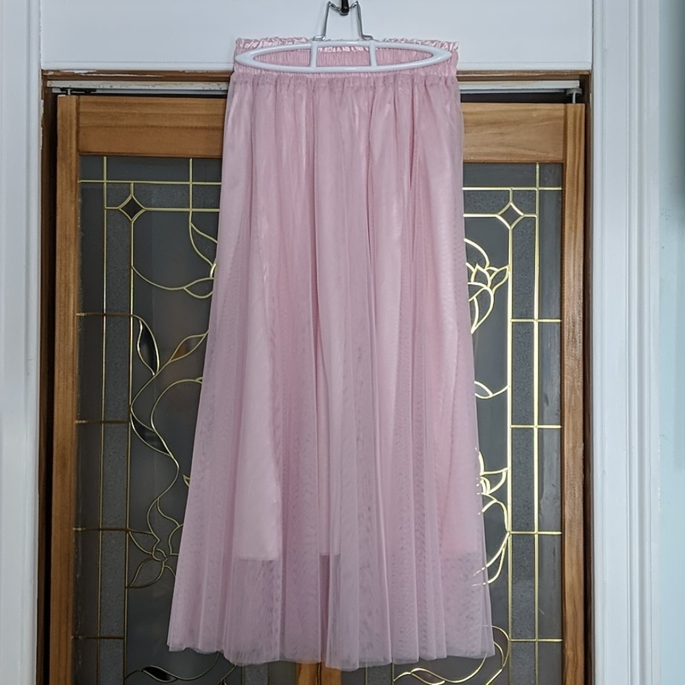 Pink tulle maxi skirt